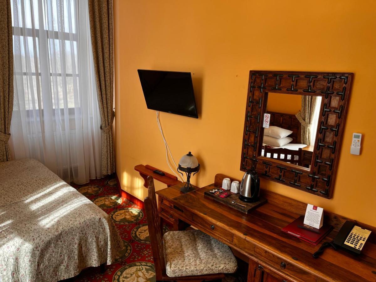 Hotel Zamek Ryn Ryn  Extérieur photo