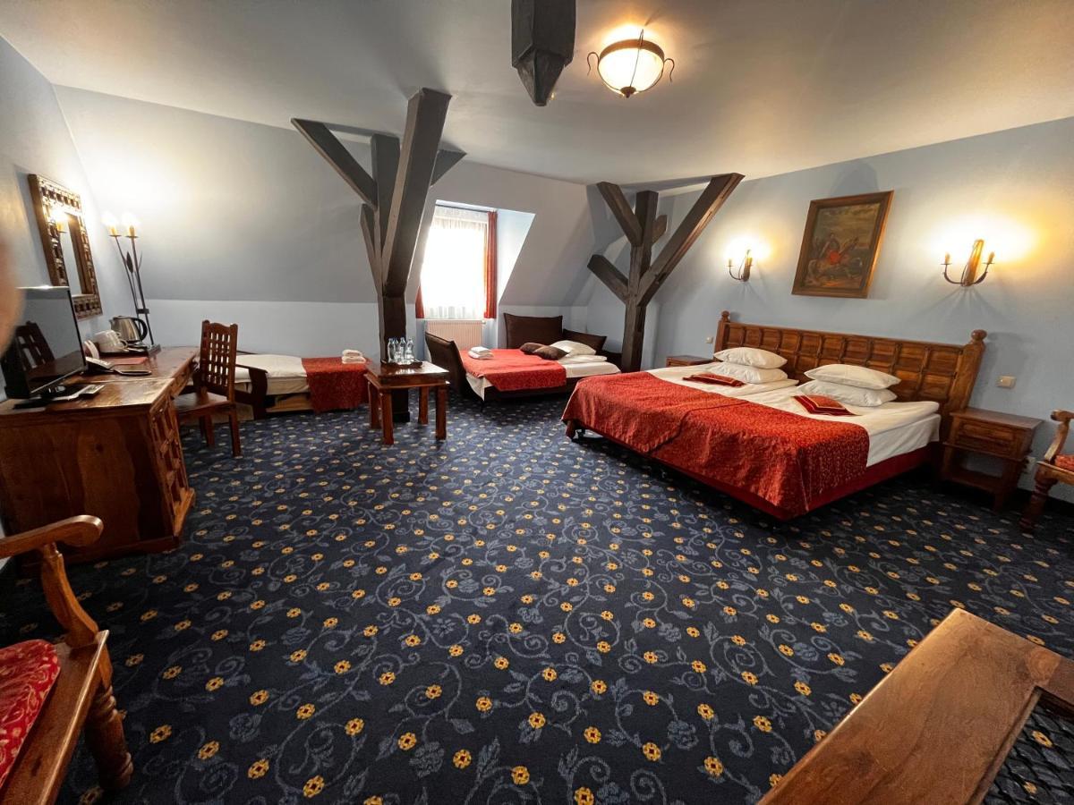 Hotel Zamek Ryn Ryn  Extérieur photo