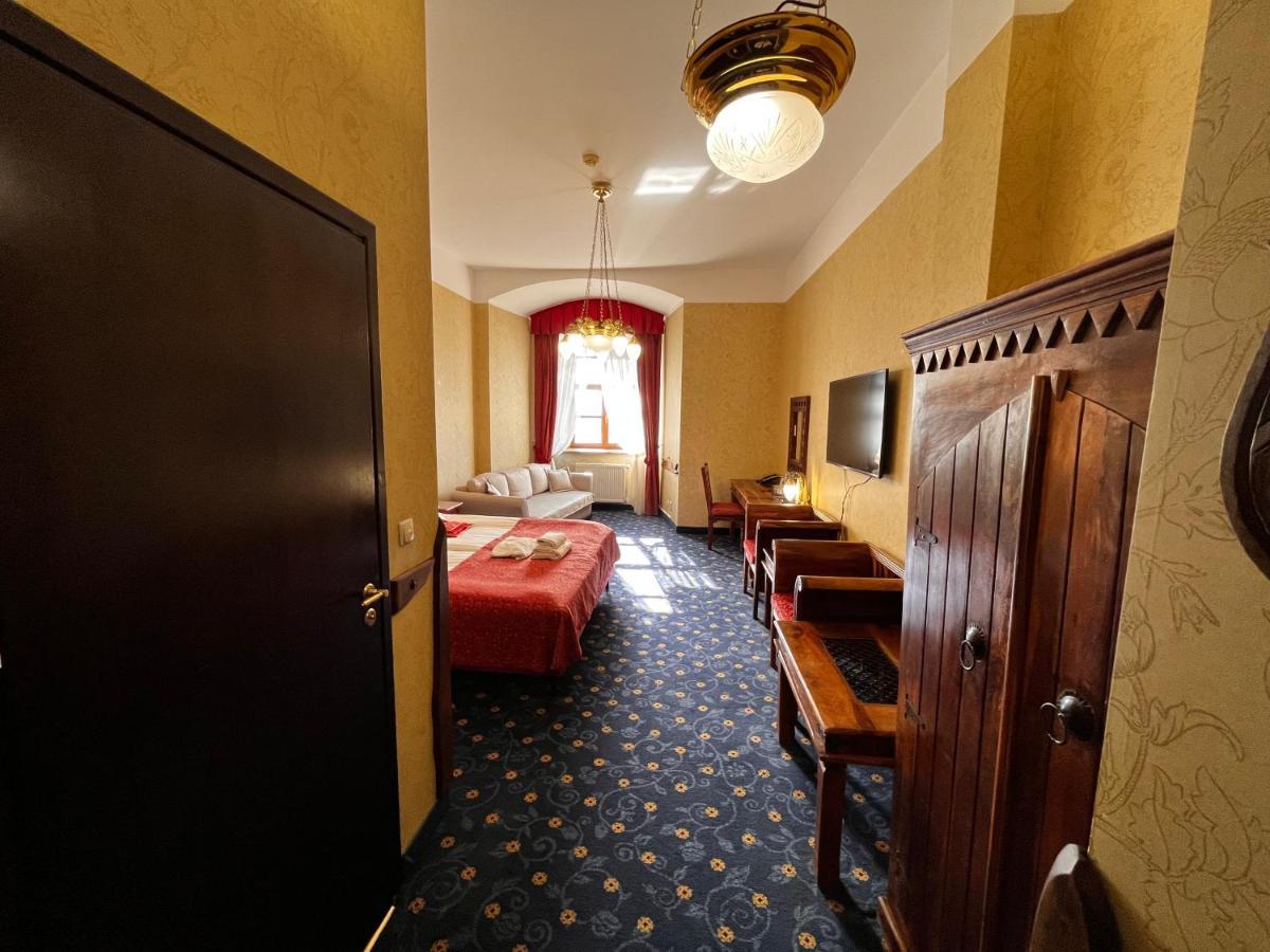 Hotel Zamek Ryn Ryn  Extérieur photo